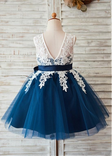 Exquisite Lace & Tulle & Satin Jewel Neckline A-line Flower Girl Dresses