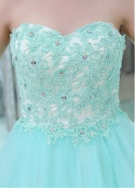 Unique Tulle Sweetheart Neckline Short Length Homecoming / Sweet 16 Dresses With Beaded Lace Appliques
