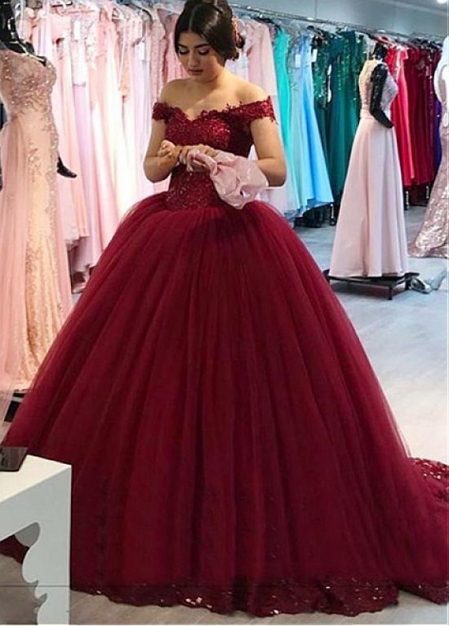 Modern Tulle Off-the-shoulder Neckline Floor-length Ball Gown Quinceanera Dresses With Beaded Lace Appliques