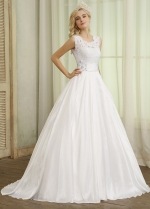 Glamorous Taffeta Scoop Neckline Ball Gown Wedding Dresses With Lace Appliques