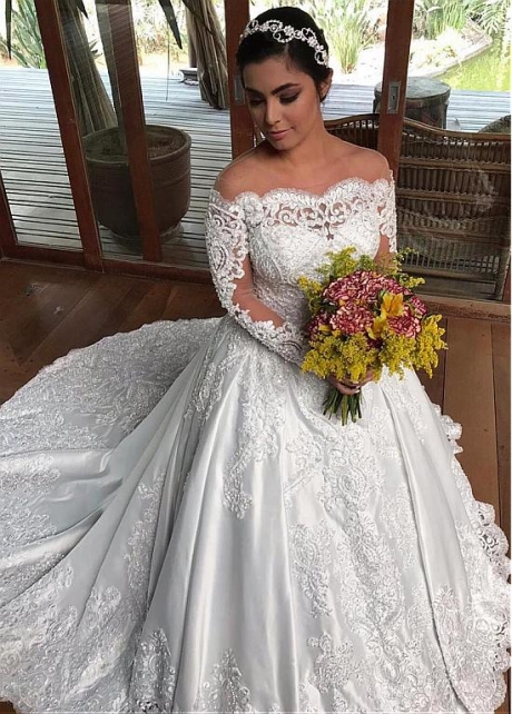 Winsome Tulle & Satin Off-the-shoulder Neckline Ball Gown Wedding Dresses With Beaded Lace Appliques