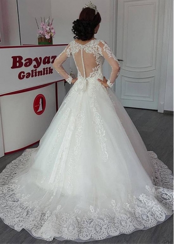 Delicate Tulle V-neck Neckline A-line Wedding Dress With Lace Appliques & Beadings