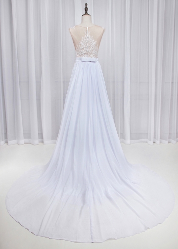Graceful Tulle & Chiffon Jewel Neckline See-through Mermaid Wedding Dress With Lace Appliques & Detachable Train