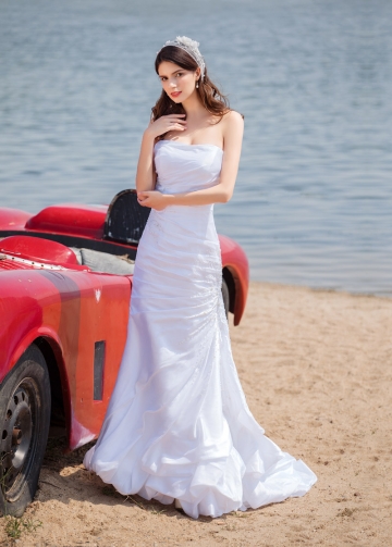 Elegant Taffeta Strapless Neckline Mermaid Wedding Dresses