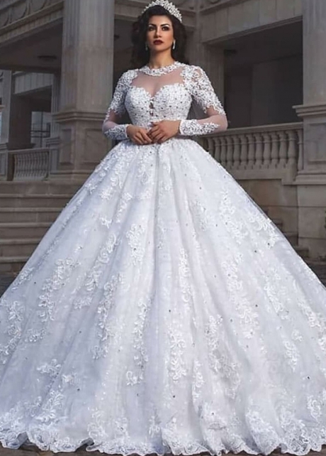 Cheap Gorgeous Tulle Jewel Neckline Ball Gown Wedding Dresses With Lace ...