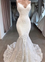 Elegant Tulle Spaghetti Straps Neckline Mermaid Wedding Dresses With Beaded Lace Appliques