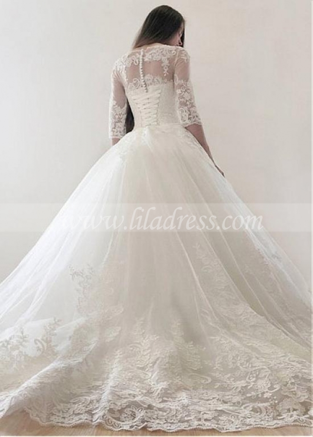 Vintage Tulle Bateau Neckline Ball Gown Wedding Dresses With Lace Appliques