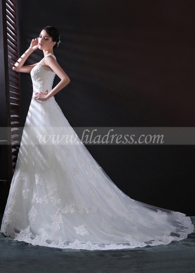 Luxury Tulle A-line Sweetheart Neckline Wedding Dress With Beaded Lace Appliques