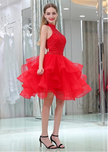 Fabulous Red Organza Halter Neckline A-line Cocktail Dresses With Beadings