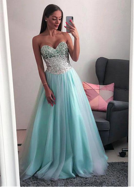 Modern Tulle Sweetheart Neckline Floor-length A-line Prom Dresses With Beadings