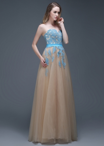 Amazing Tulle & Organza Sweetheart Neckline Full-length A-line Prom Dresses