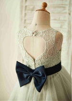 Fashionable Tulle & Lace Jewel Neckline Cut-out A-line Flower Girl Dresses With Bowknot