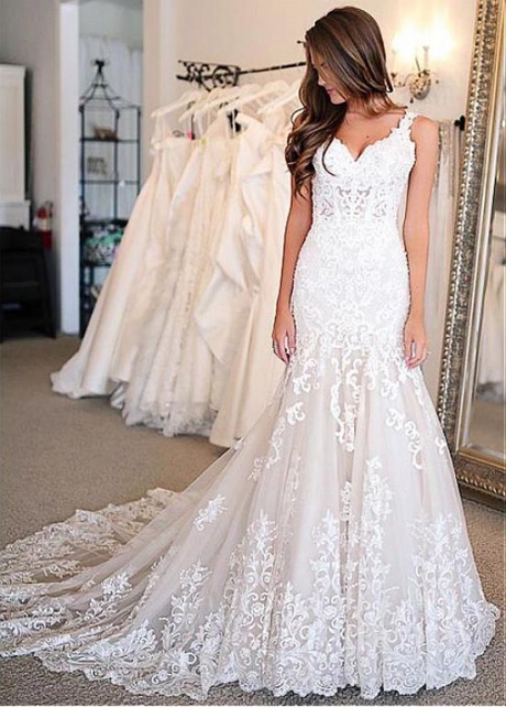 Chic Tulle V-neck Neckline Mermaid Wedding Dresses With Beaded Lace Appliques