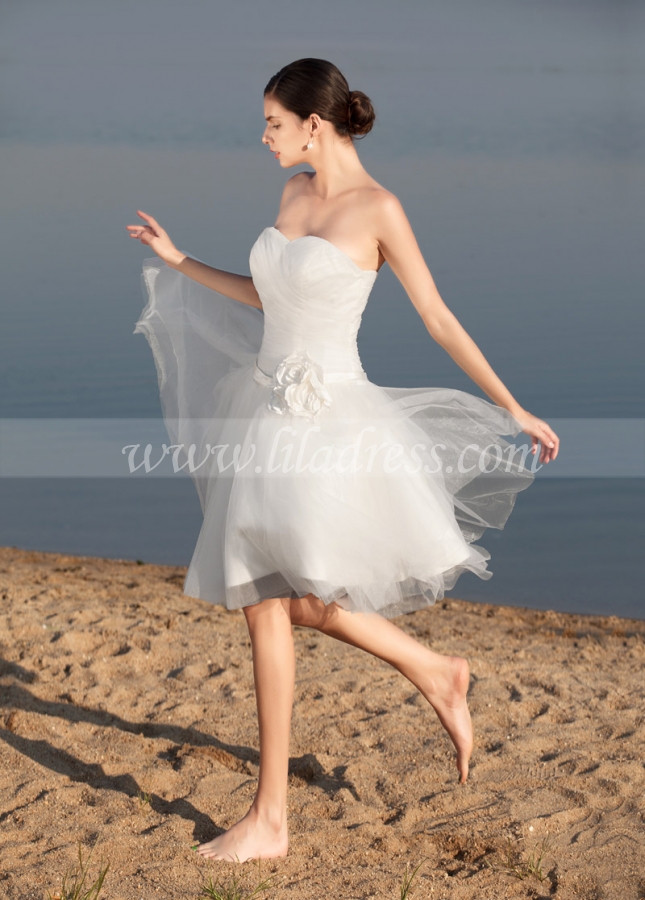 Sweet Tulle Sweetheart Neckline Short A-line Wedding Dresses