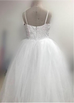 Sweet Tulle Spaghetti Straps Neckline Floor-length Ball Gown Flower Girl Dresses With Lace Appliques