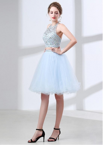 Glamorous Tulle Halter Neckline Two-piece A-line Homecoming Dress Wih Beadings