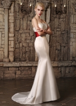 Alluring Satin Strapless Neckline Mermaid Wedding Dresses with Rhinestones