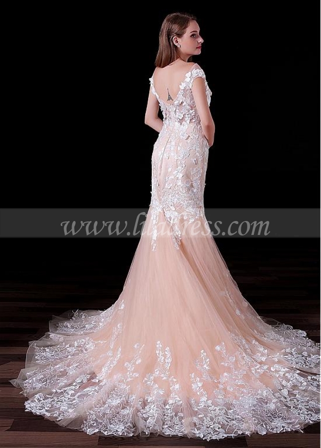 Eye-catching Tulle Bateau Neckline Cap Sleeves Floor-length Mermaid Wedding Dresses With Lace Appliques