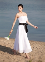 Elegant Chiffon Strapless Neckline Tea-length A-line Wedding Dresses