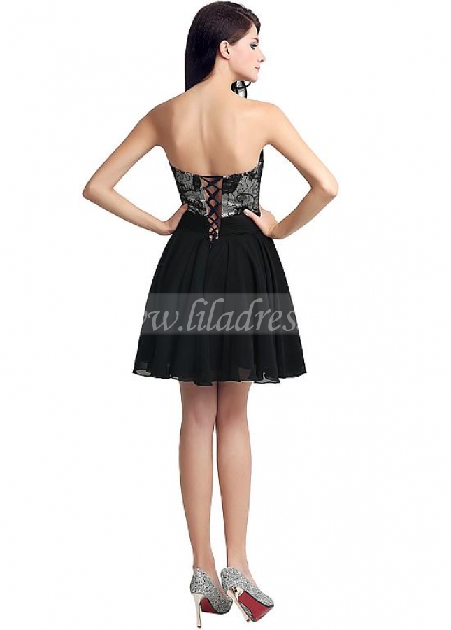 Exquisite Chiffon & Lace Sweetheart Neckline See-through Short-length A-line Cocktail Dresses
