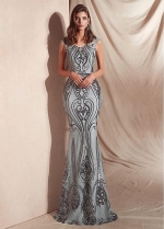 Stunning Embroidery Lace Scoop Neckline Cap Sleeves Sheath/Column Evening Dresses