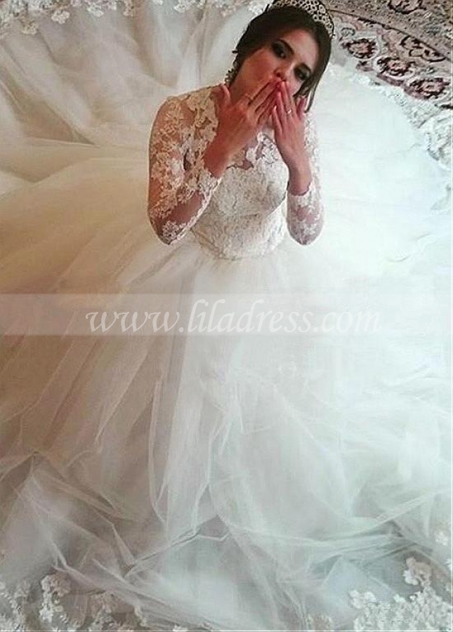 Wonderful Tulle Jewel Neckline Ball Gown Wedding Dresses With Lace Appliques