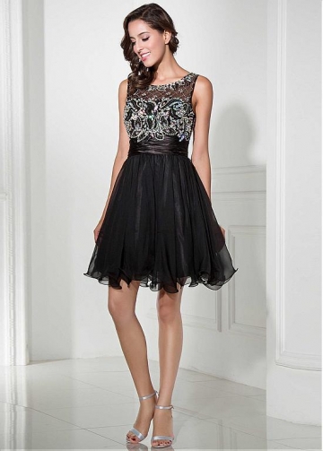 Alluring Tulle & Chiffon Scoop Neckline A-Line Short Homecoming Dresses With Beadings