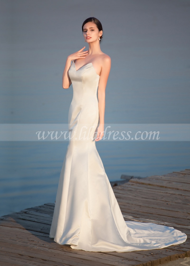 Elegant Satin Sweetheart Neckline Mermaid Wedding Dresses