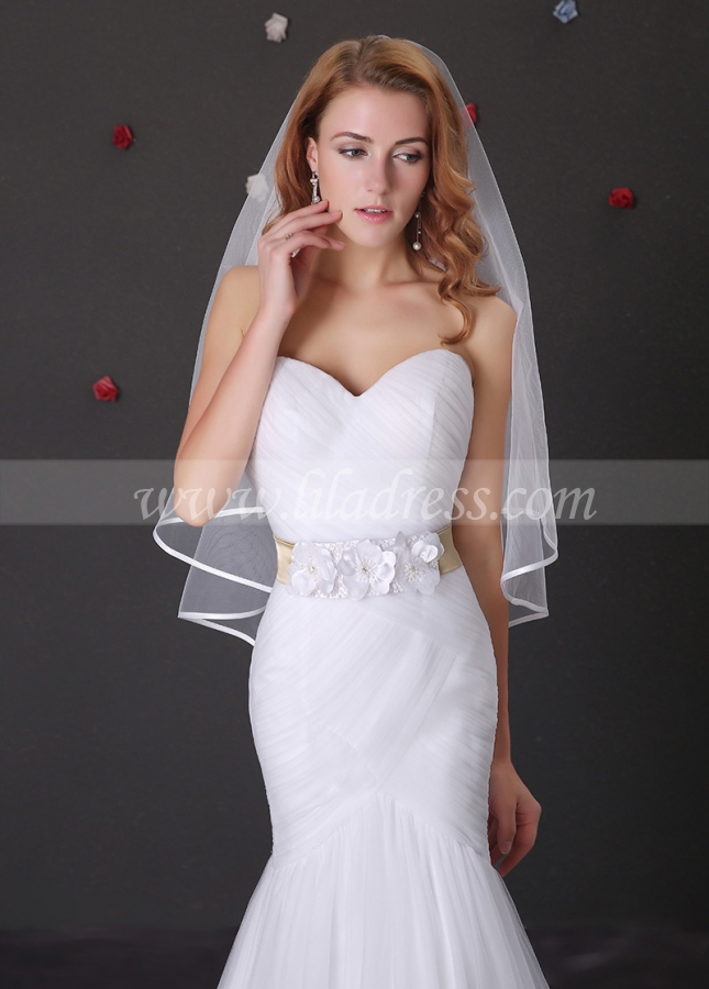 Elegant Tulle Sweetheart Neckline Mermaid Wedding Dress