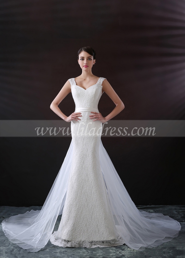 Elegant Lace V-neck Neckline Mermaid Wedding Dress
