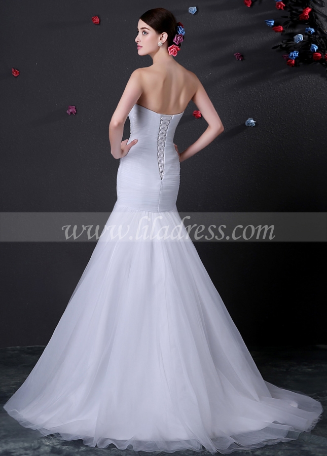 Alluring Tulle Sweetheart Neckline Mermaid Wedding Dress