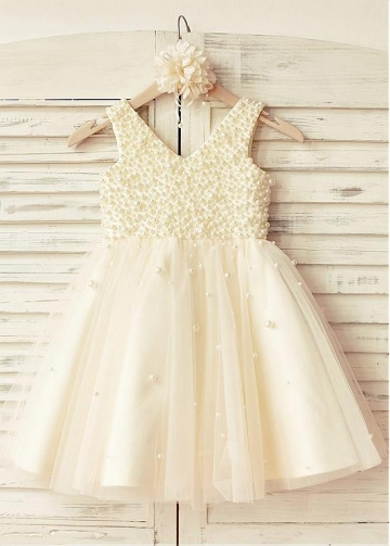 Elegant Tulle V-neck Neckline Ball Gown Flower Girl Dresses With Beadings