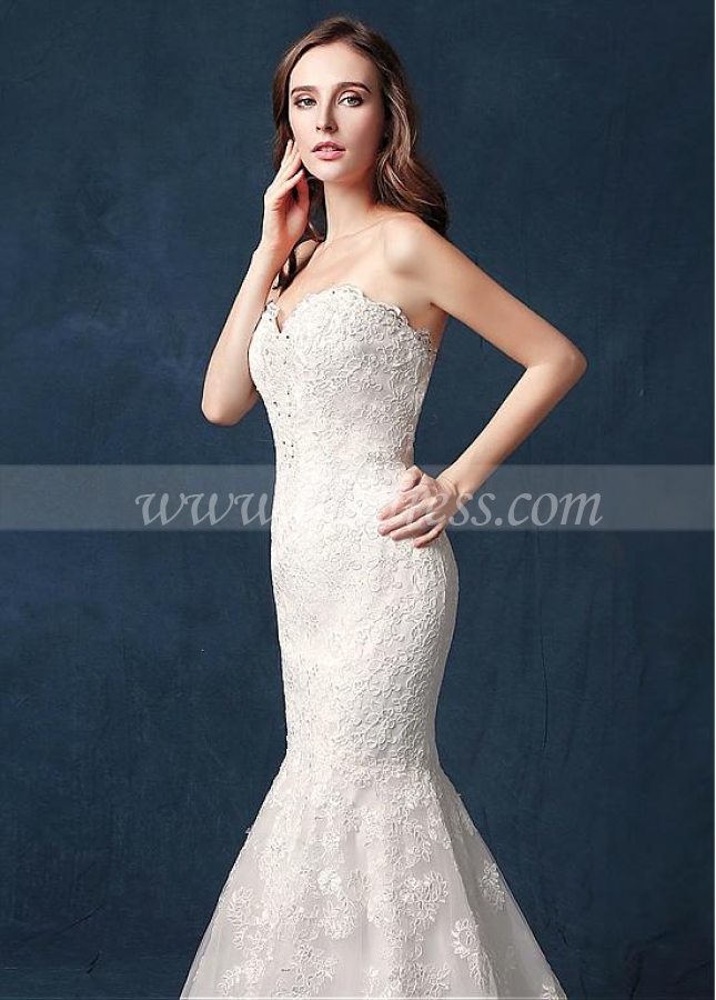 Graceful Tulle Sweetheart Neckline Mermaid Wedding Dress With Beadings & Lace Appliques