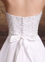 Chic Organza Satin Sweetheart Neckline A-line Wedding Dresses