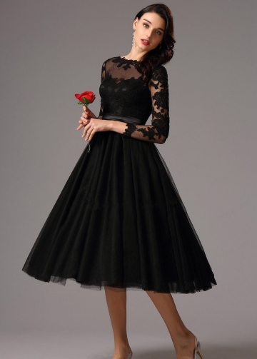 Sheer Boat Neck Lace Tulle Black Short Prom Dresses with Sleeves