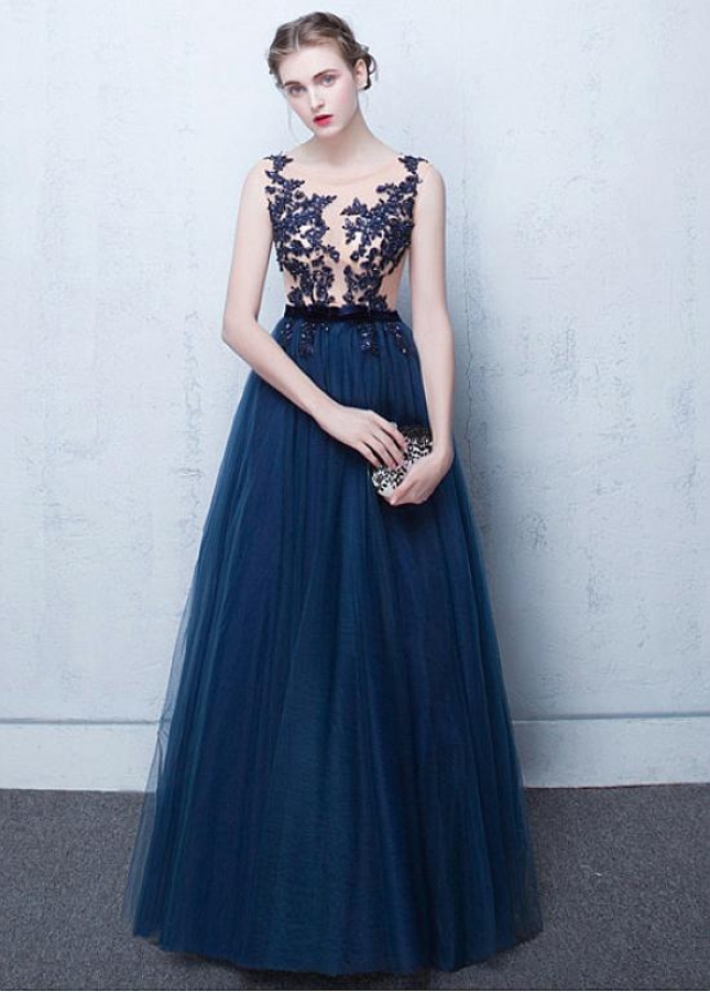 Fascinating Tulle Bateau Neckline A-line Evening Dresses With Lace Appliques & Beadings