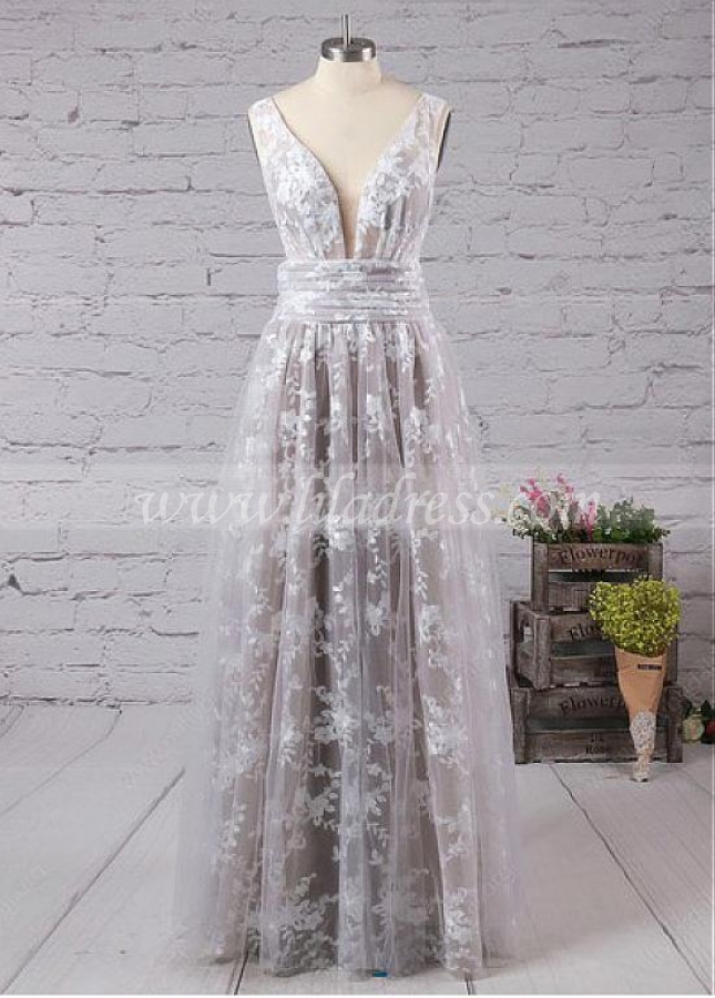 Splendid Tulle V-neck Neckline Floor-length A-line Prom Dresses With Lace Appliques