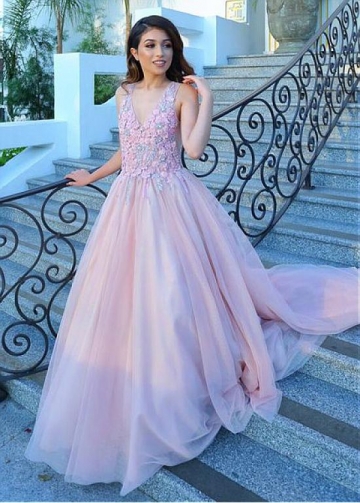 Stunning Tulle V-neck Neckline Floor-length A-line Prom Dress With Lace Appliques & Beadings & Handmade Flowers