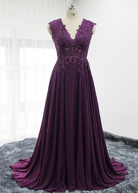 Virtuous Tulle & Chiffon V-neck Neckline A-line Mother Of The Bride Dresses With Lace Appliques