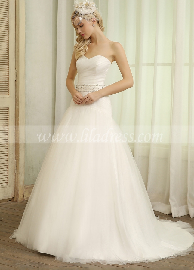 Elegant Tulle Sweetheart Neckline Ball Gown Wedding Dresses With Detachable Jacket