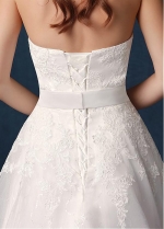 Alluring Tulle Sweetheart Neckline A-line Wedding Dress With Lace Appliques & Belt
