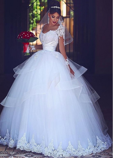 Fantastic Tulle Scoop Neckline Ball Gown Wedding Dresses With Lace Appliques