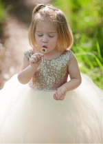 Lovely Sequin Lace & Tulle Scoop Neckline Ball Gown Flower Girl Dress