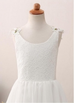 Delicate Chiffon Scoop Neckline A-line Flower Girl Dress