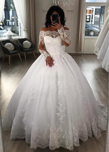 Exquisite Tulle Off-the-shoulder Neckline Ball Gown Wedding Dresses With Beaded Lace Appliques