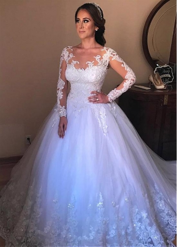 Romantic Tulle Jewel Neckline Ball Gown Wedding Dresses With Beaded Lace Appliques