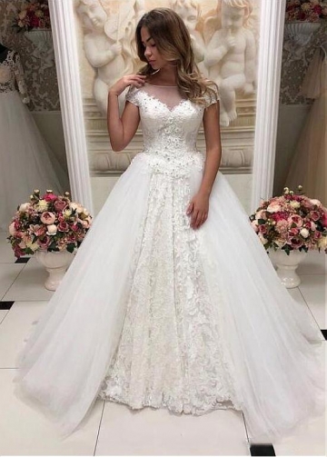 Exquisite Lace & Tulle Jewel Neckline Ball Gown Wedding Dresses With Beaded Lace Appliques