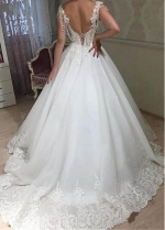 Glamorous Tulle Scoop Neckline A-line Wedding Dress With Beaded Lace Appliques