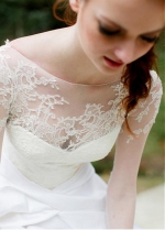 Romantic Tulle & Satin Bateau Neckline A-line Wedding Dresses With Lace Appliques