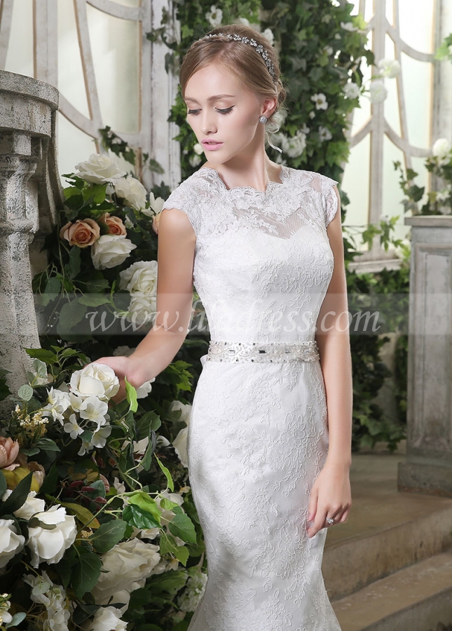Elegant Lace Bateau Neckline Mermaid Wedding Dresses